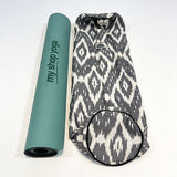 Pack Voyage Yoga – tapis Mysor vert et sac Indie Ikat noir et blanc – My Shop Yoga