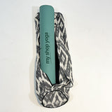 Pack Voyage Yoga – tapis Mysor vert et sac Indie Ikat noir et blanc – My Shop Yoga