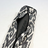 Indie – sac yoga coton noir et blanc – détail fermeture et bandoulière réglable – My Shop Yoga