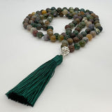 Ashiv - Mala de méditation - perles onyx vert et multicouleurs-médaillon argenté - pompon - My Shop Yoga