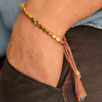 Kusmi – Bracelet Tibétain aux Perles de Cuivre - Vue porté au poignet - My Shop Yoga